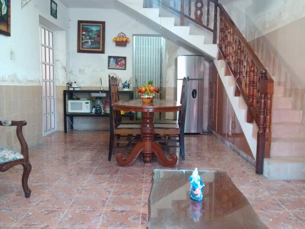 ホテルCasa Laguna Lagartos Río Lagartos エクステリア 写真